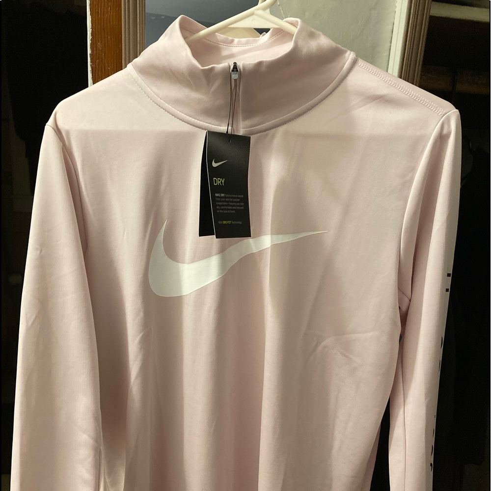 Nike running top